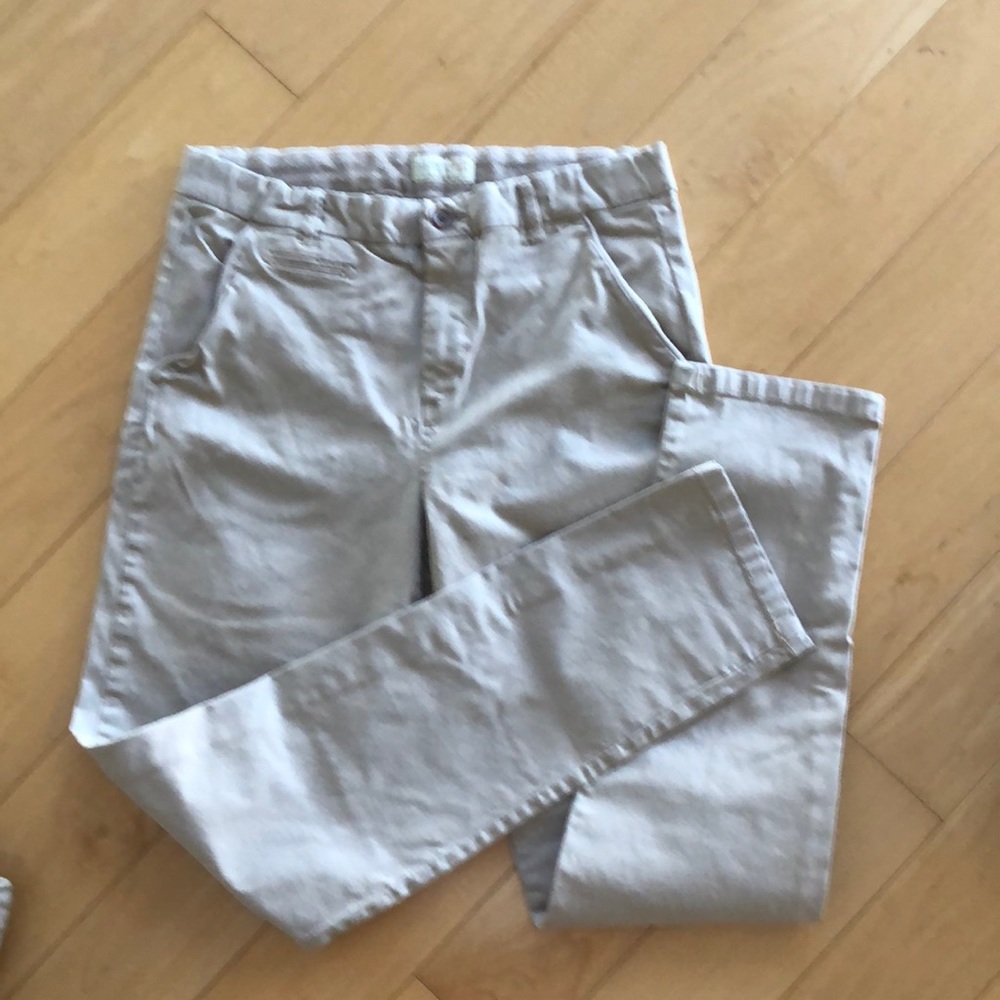 Zara gently worn Boyes size 1314 Chino pant with stretch